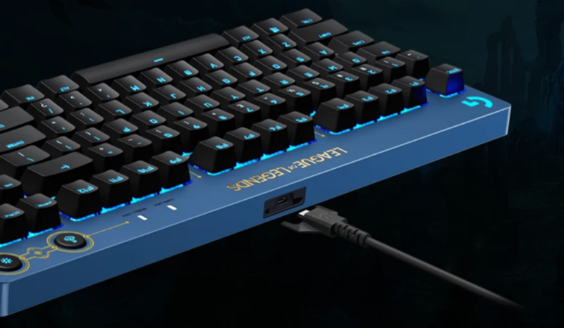 คีย์บอร์ดเกมมิ่ง Logitech Gaming Keyboard League of Legends Edition