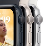 Apple Watch SE GPS 40mm Starlight Aluminium Case with Starlight Sport Band