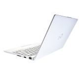 โน๊ตบุ๊ค Fujitsu UH-X-4ZR1J37871 White