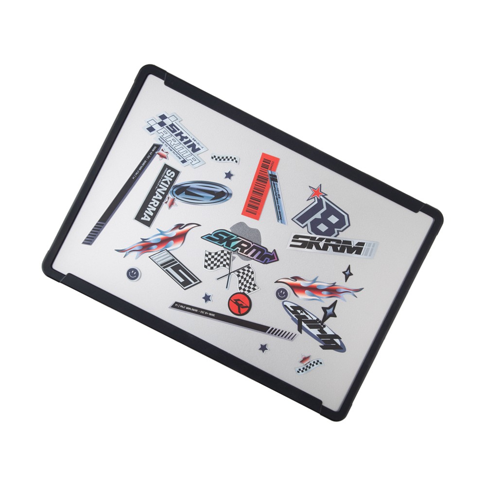 เคส Skinarma MacBook Air 15 inch (M2/M3/M4/M5) HenkoFrost/Black Frame