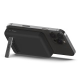 พาวเวอร์แบงค์ Belkin 5,000 mAh with Kickstand Black