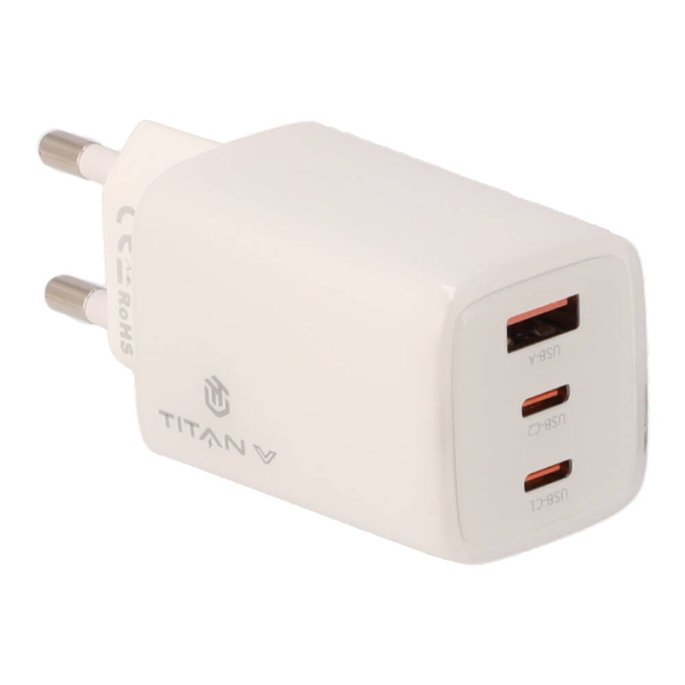 อะแดปเตอร์ TITANV Wall USB Charger 1 USB-A/2 USB-C (PD65W) HyperChare GaN White (TI-WC11)