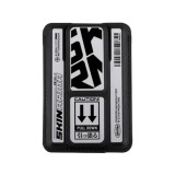 กระเป๋าใส่บัตร Skinarma KIRA KOBAI KADO Magnetic Card