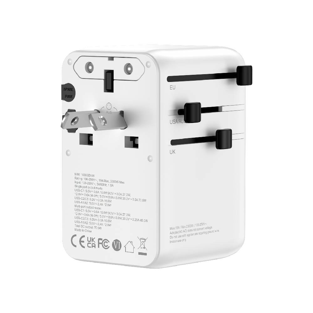 หัวแปลงปลั๊กไฟ QPLUS Universal Travel 70W Built In Cable 1006SDVW White