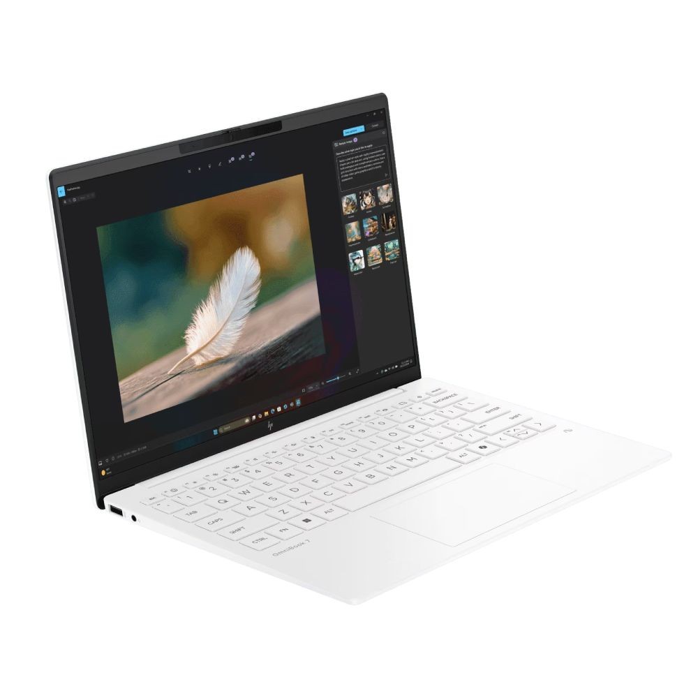 โน๊ตบุ๊ค HP OmniBook 7 Aero Next Gen AI 13-bg1074AU White
