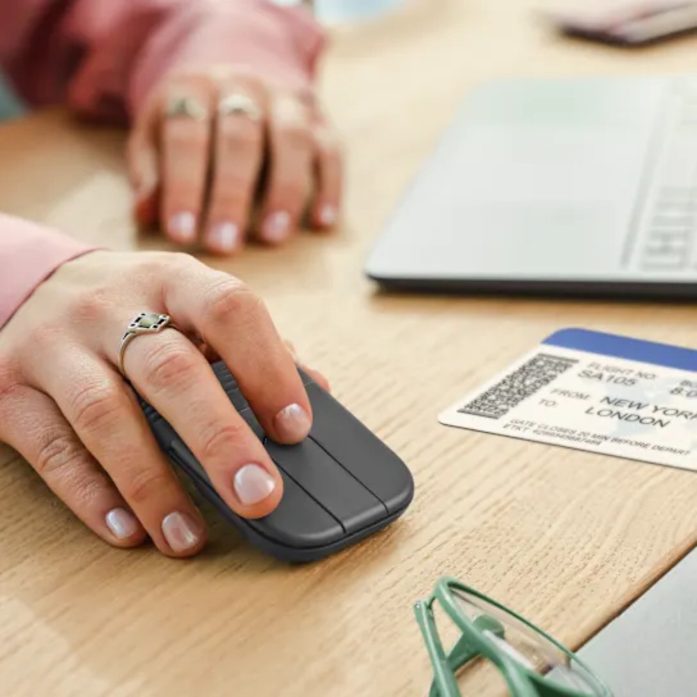 เมาส์ไร้สาย Logitech Mouse Mobi Fold Graphite