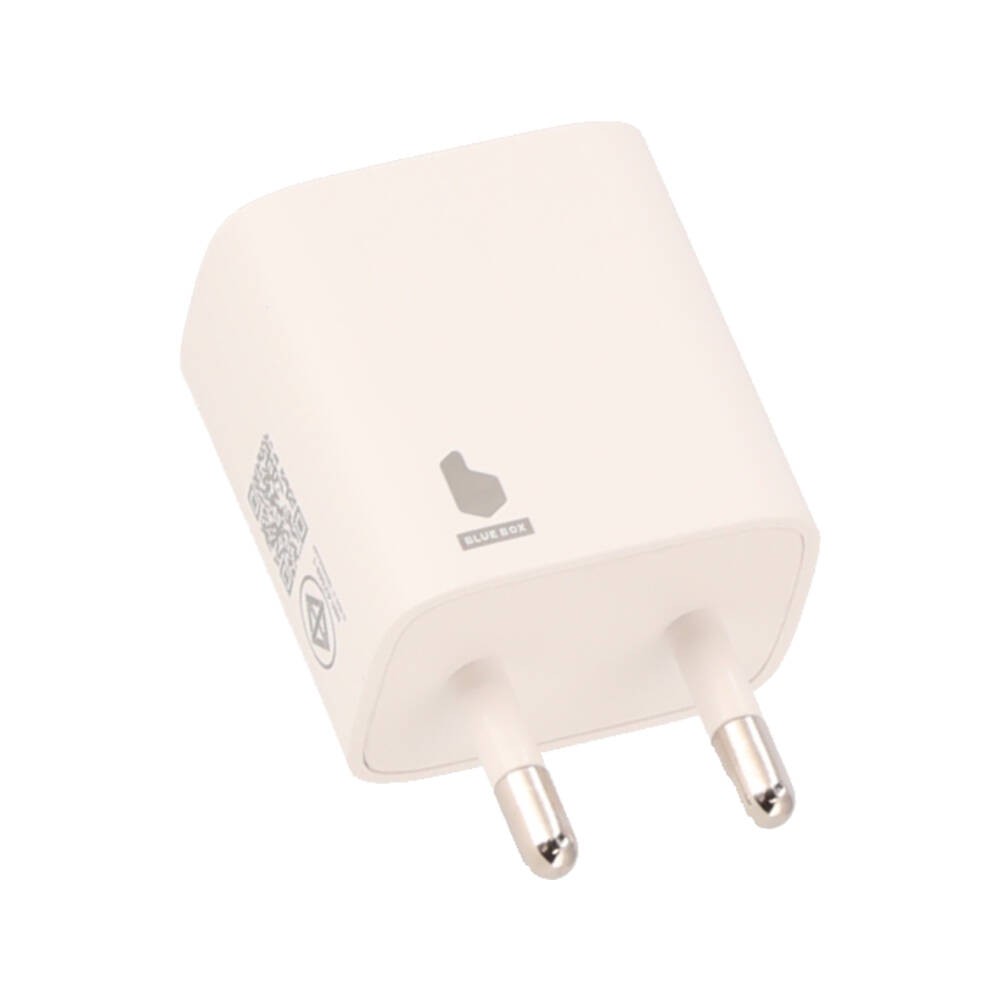 อะแดปเตอร์ Blue Box Wall USB Charger 1 USB-C (PD30W) พร้อมสายชาร์จ + USB-C to Lightning Cable White (BB-WC06L)(TISI)