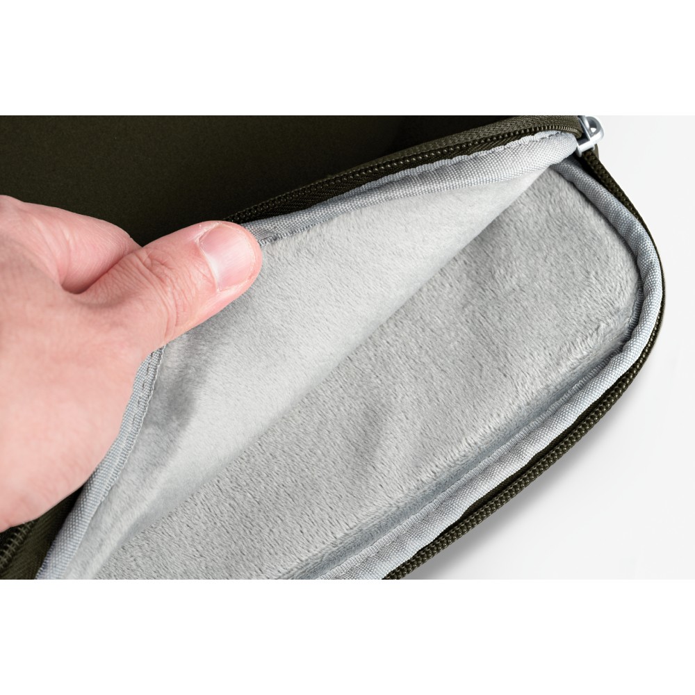 กระเป๋าแมคบุ๊ค LAUT Macbook Sleeve 16 inch Huex Olive