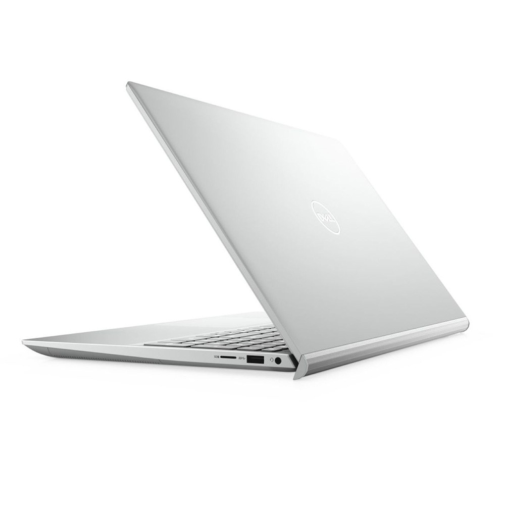 Dell Notebook Inspiron 7501-W56711012THW10 Silver